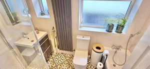 Photo 15- click for photo gallery